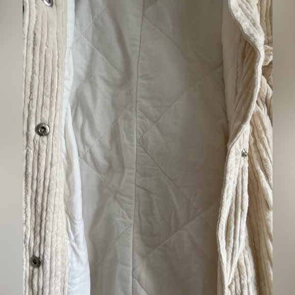 UO Corduroy Button Up Ivory Jacket - M/L - Picture 5 of 9